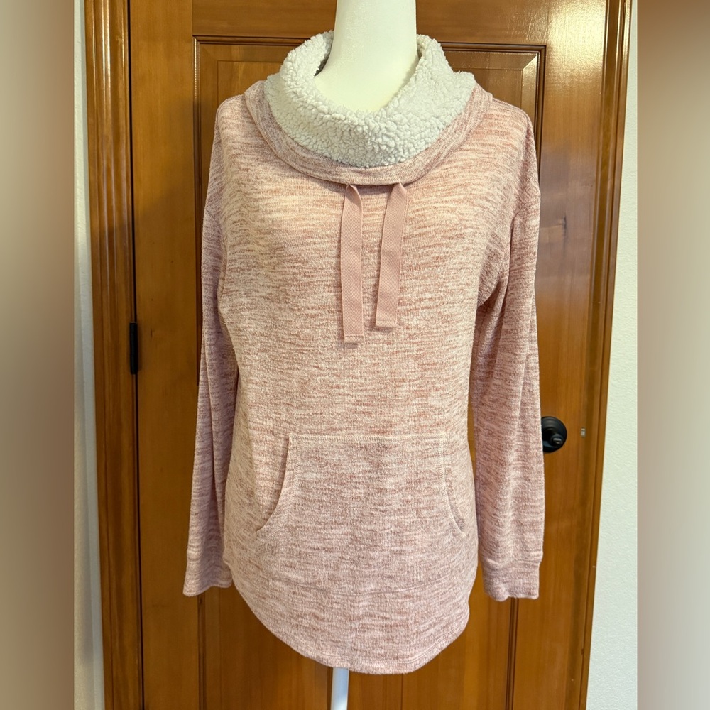Ultra Flirt Pink and White Textured Sweater